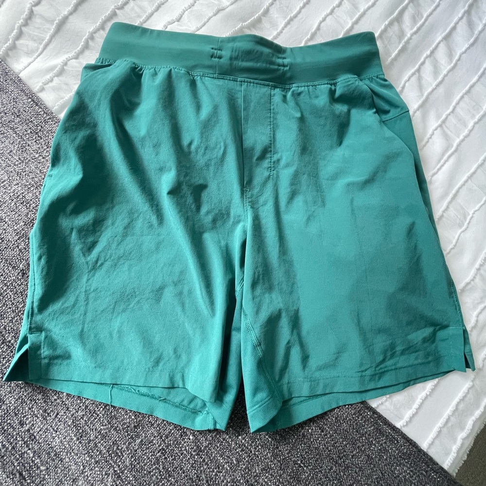 lululemon athletica Men's Athletic Shorts in Teal